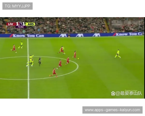 英超利物浦边路速度恐怖，对方后防连被撕裂